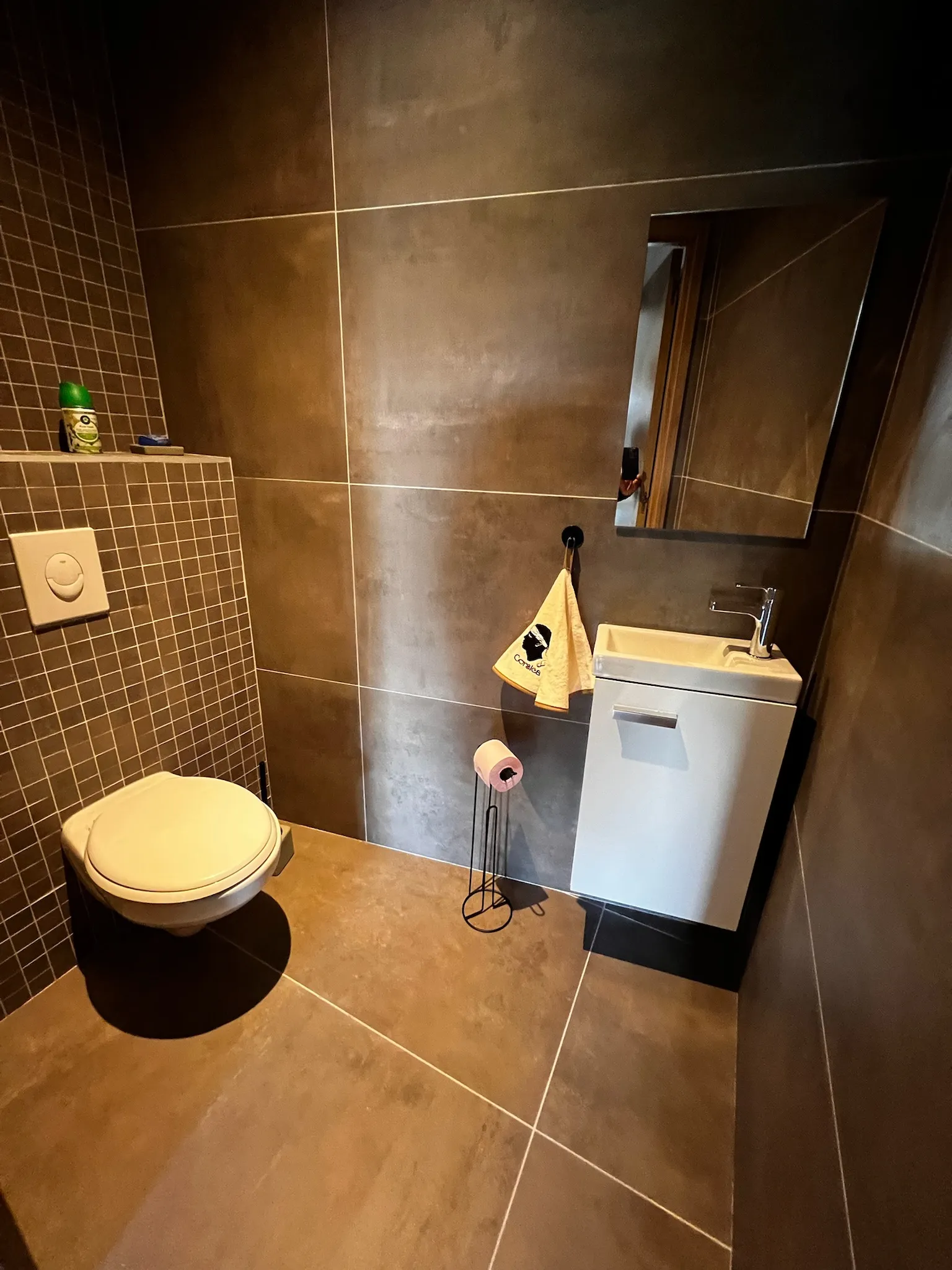 WC 2